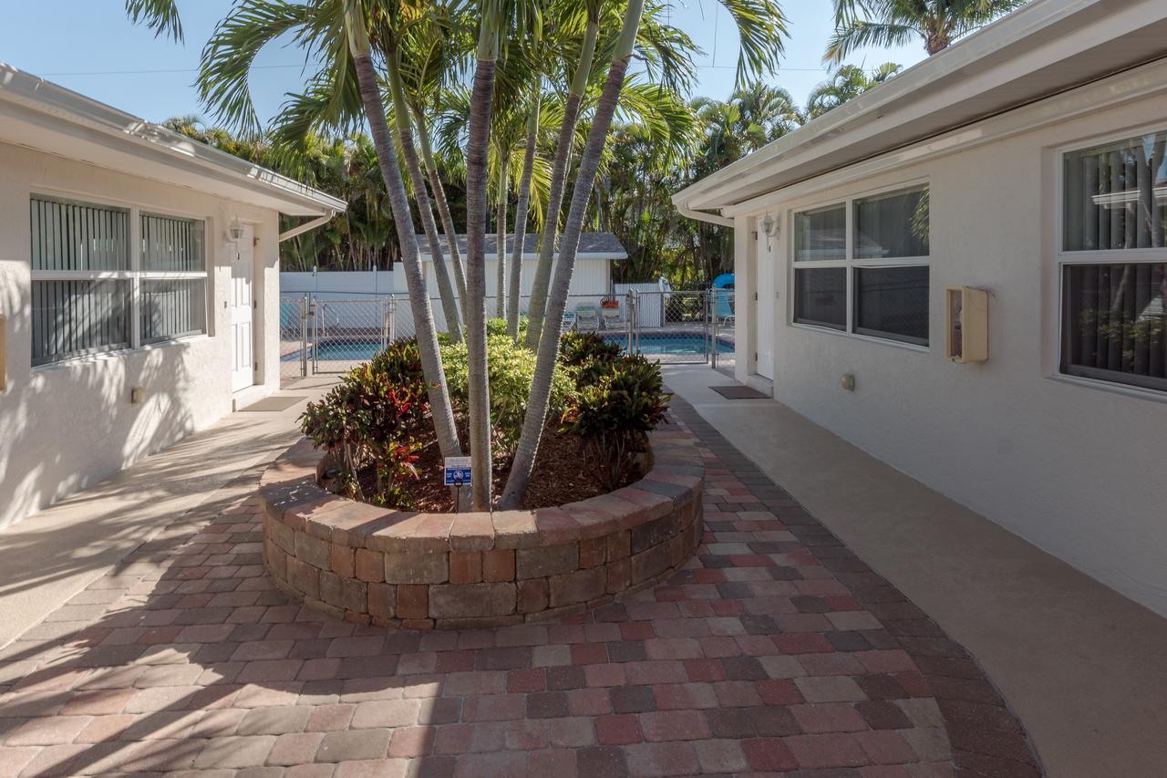 Gulf Breeze Condos Fort Myers Beach Extérieur photo