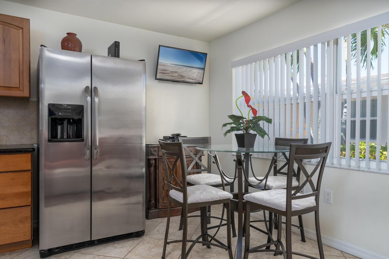 Gulf Breeze Condos Fort Myers Beach Extérieur photo