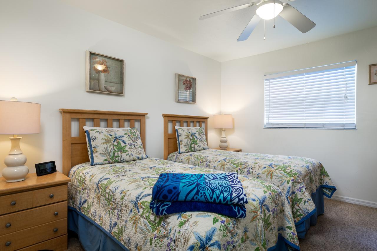 Gulf Breeze Condos Fort Myers Beach Extérieur photo